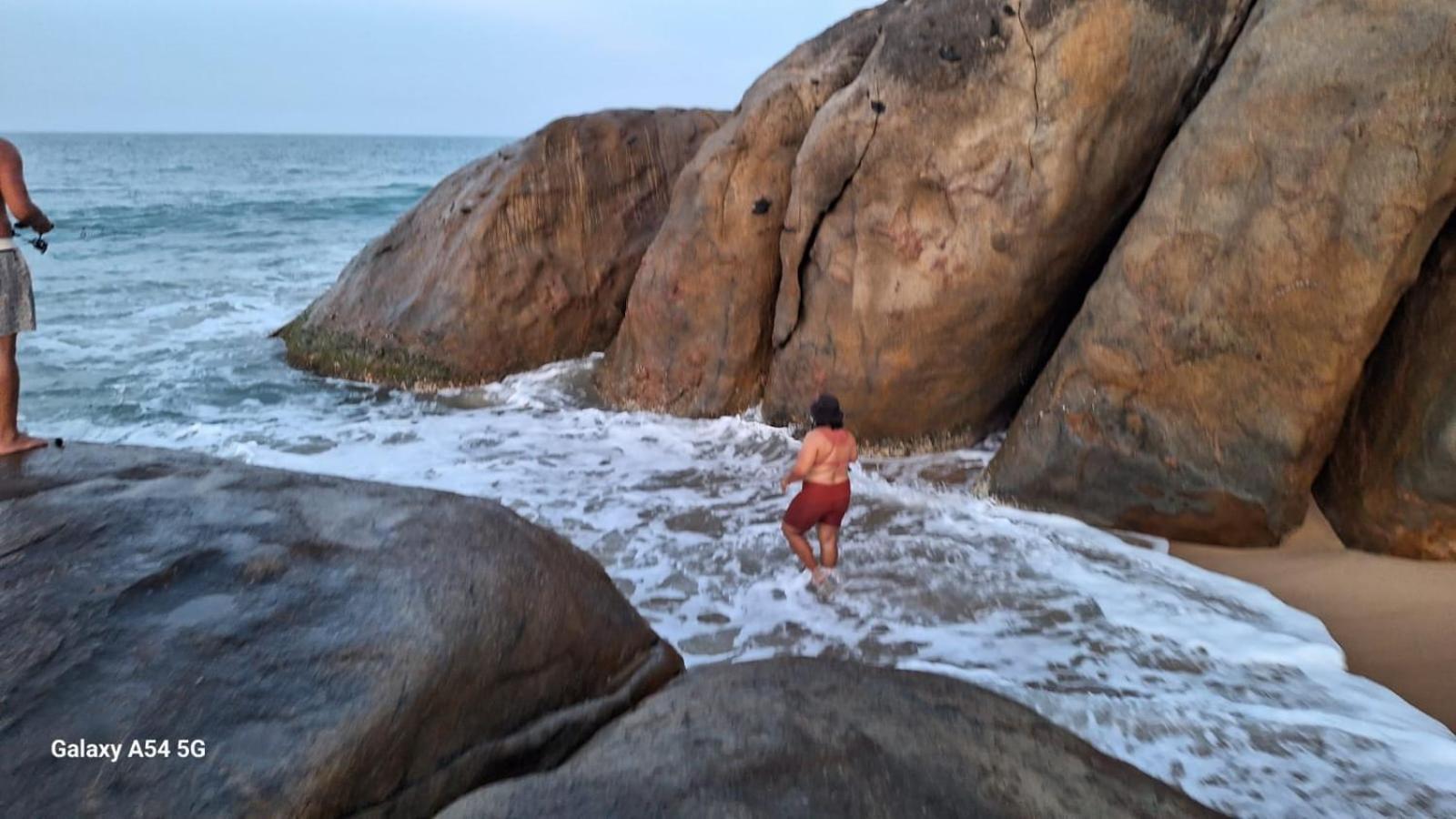 מלון ארוגם Beach Lagoon Parans מראה חיצוני תמונה
