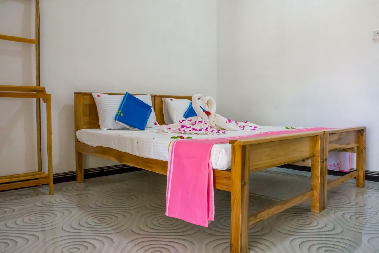 מלון ארוגם Beach Lagoon Parans מראה חיצוני תמונה